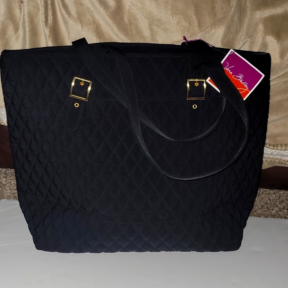 Vera Bradley Handbags - 🔥Vera Bradley NWT Black quilt shoulder Commuter Tote bag Large NEW With Tag Lrg